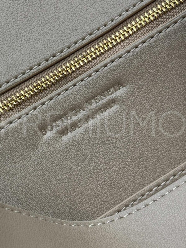 Bottega Veneta сумка PR642877 10