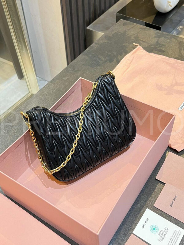 Miu Miu сумка PR409074 3