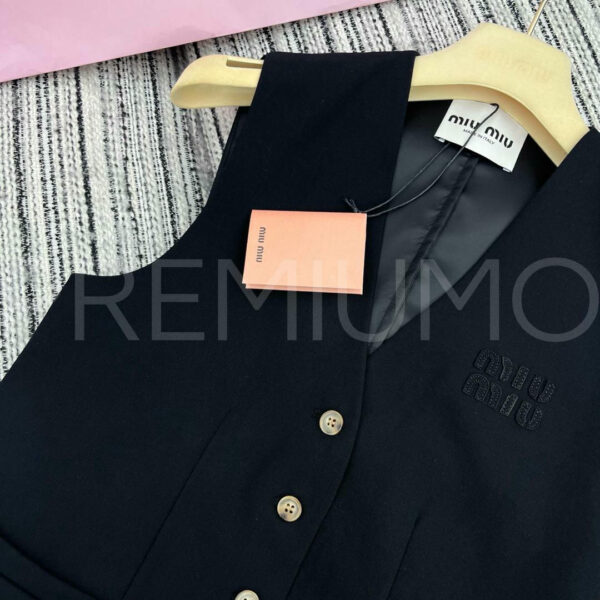 Miu miu костюм PR902856 10