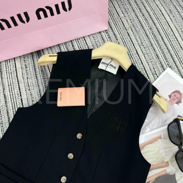 Miu miu костюм PR902856 9