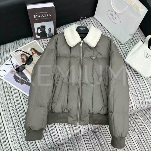 Prada куртка PR658169 2