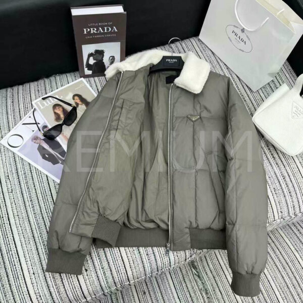 Prada куртка PR658169 4