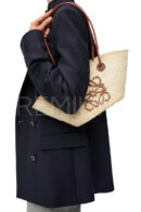 Loewe Anagram Small сумка бежевая PR987309 24