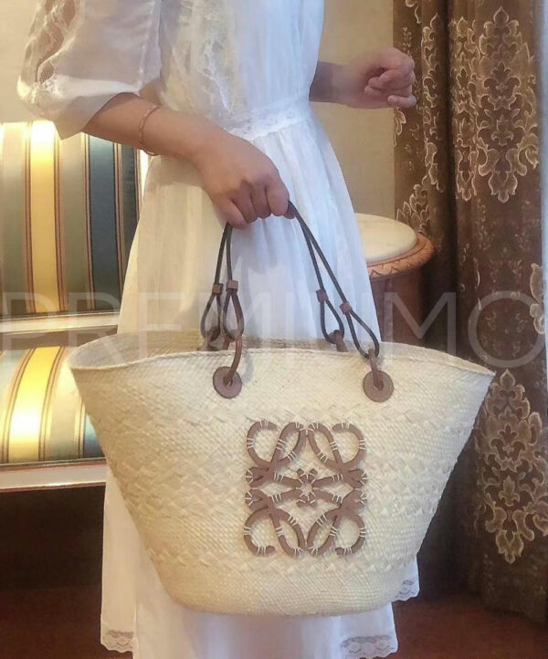 Loewe Anagram Medium сумка плетеная PR807339 14
