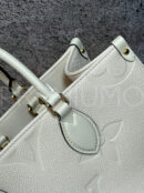 Louis Vuitton Onthego MM сумка PR484375 19