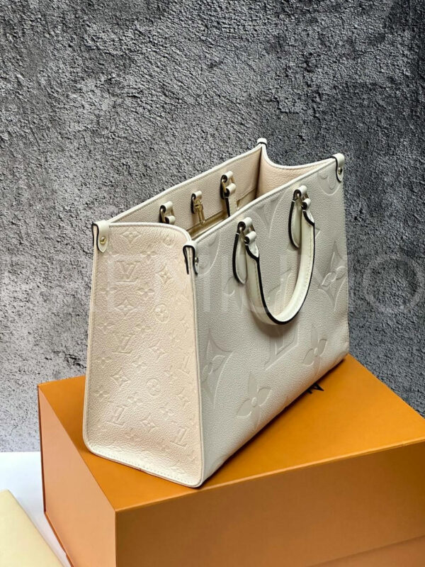Louis Vuitton Onthego MM сумка PR484375 4