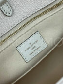 Louis Vuitton Onthego MM сумка PR484375 17