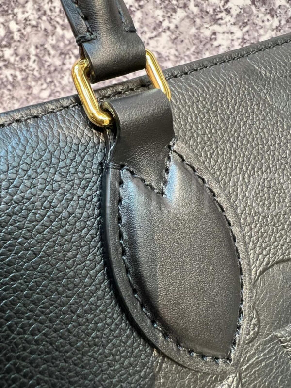 Louis Vuitton Onthego MM сумка PR490880 26