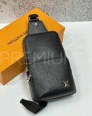 Louis Vuitton Avenue Sling из кожи Taigа рюкзак PR463582 39