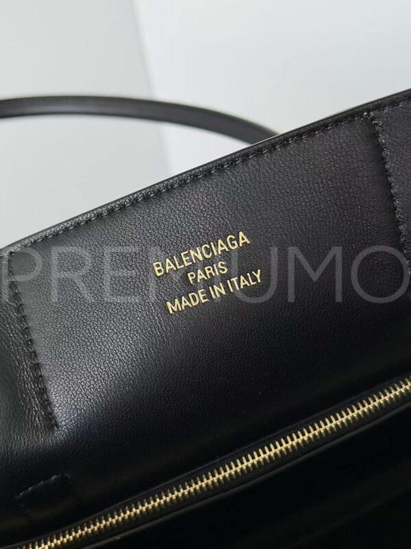 Balenciaga сумка PR654898 4