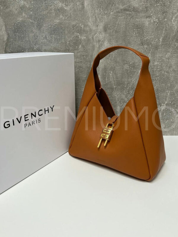 Givenchy сумка PR989379 2