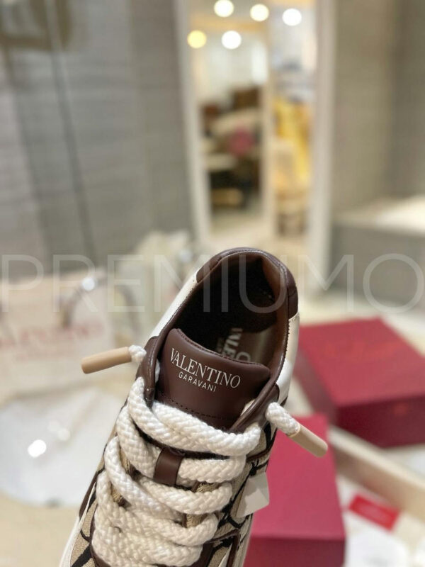 Valentino кроссовки PR121390 24