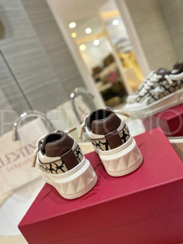 Valentino кроссовки PR121390 22
