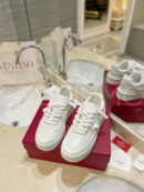 Valentino кроссовки PR824537 74