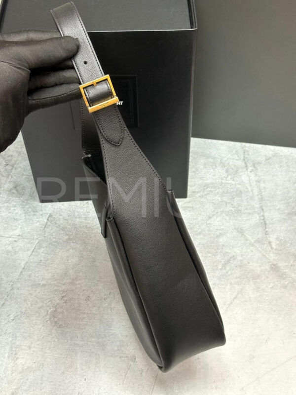 Yves Saint Laurent Le 5 à 7 сумка PR928791 18