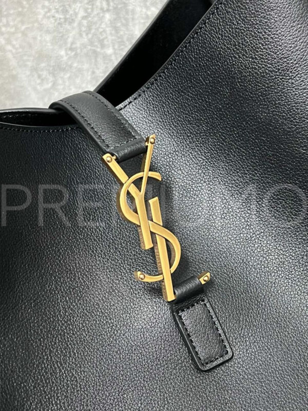 Yves Saint Laurent Le 5 à 7 сумка PR928791 37