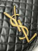Yves Saint Laurent сумка PR611156 17