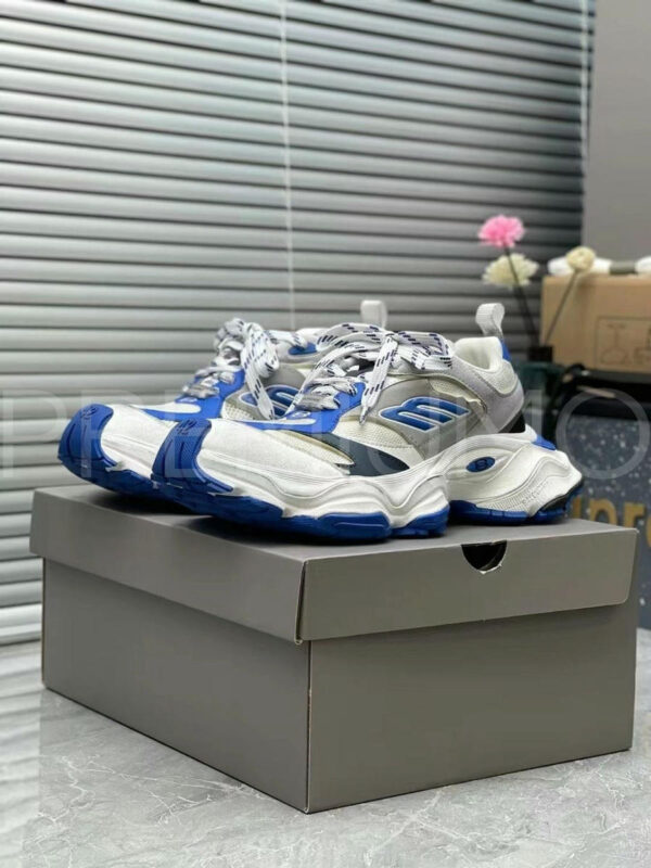 Balenciaga кроссовки PR309946 4