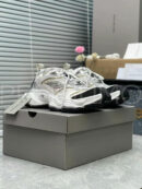Balenciaga кроссовки PR548325 14