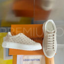 Louis Vuitton Time Out кроссовки PR766319 10
