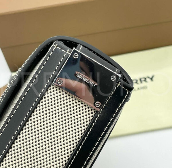 Burberry сумка PR944419 8