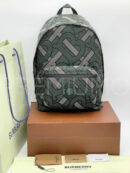 Burberry рюкзак PR704557 8