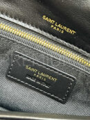 Yves Saint Laurent сумка PR368107 18