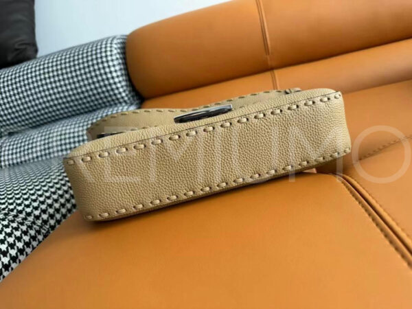 Fendi сумка PR601767 10