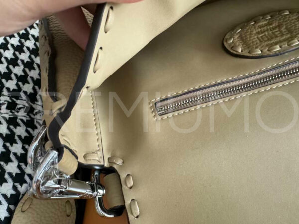 Fendi сумка PR601767 8