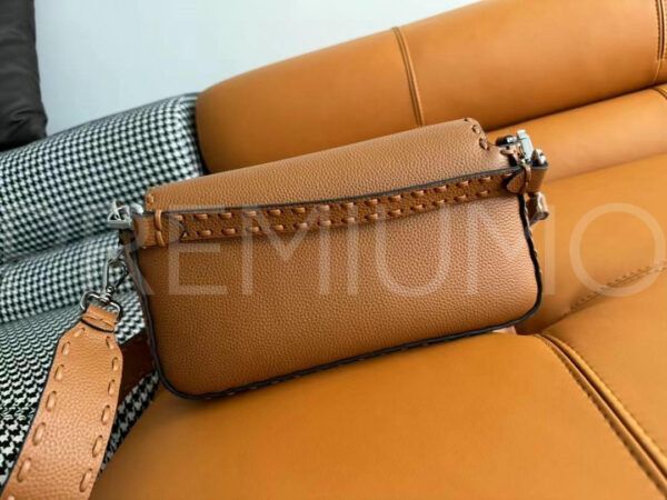Fendi сумка PR840220 4