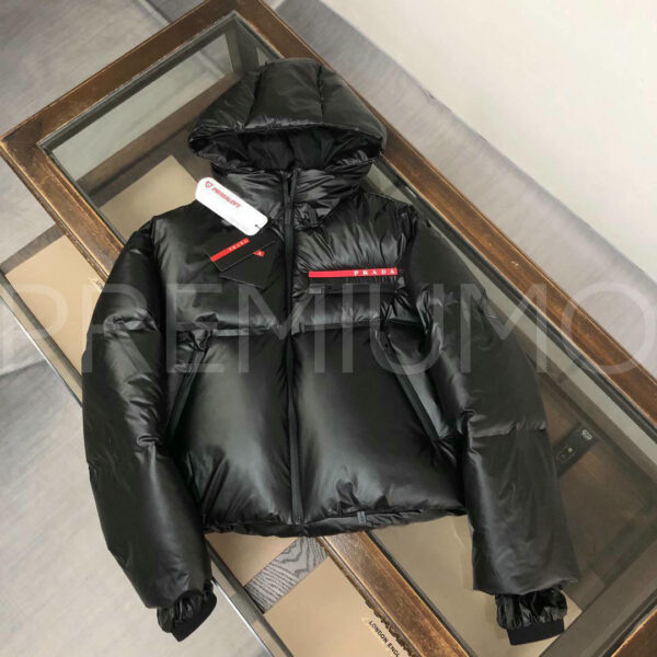 Prada пуховик PR953990