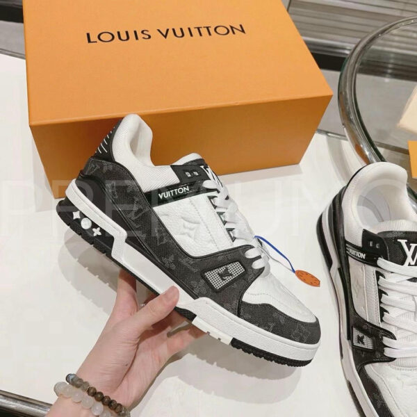 Louis Vuitton кроссовки PR998848 2