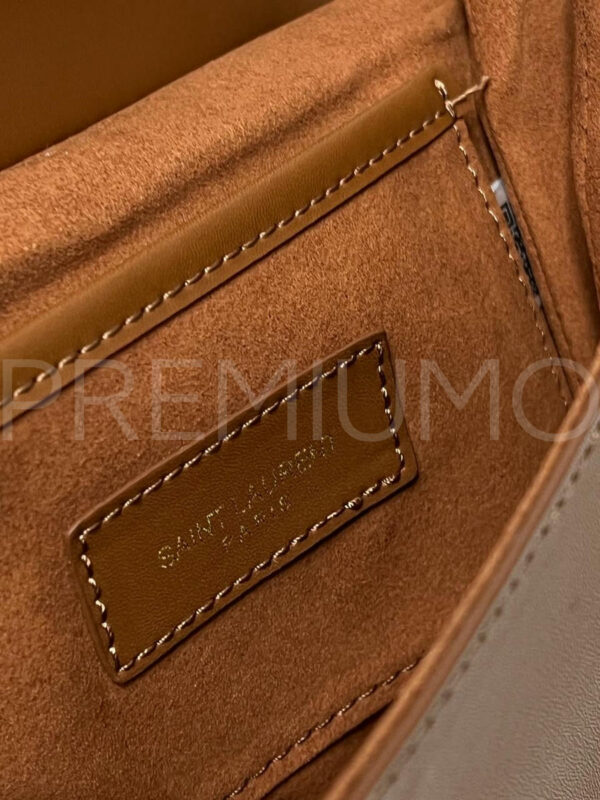 Yves Saint Laurent сумка PR135412 6