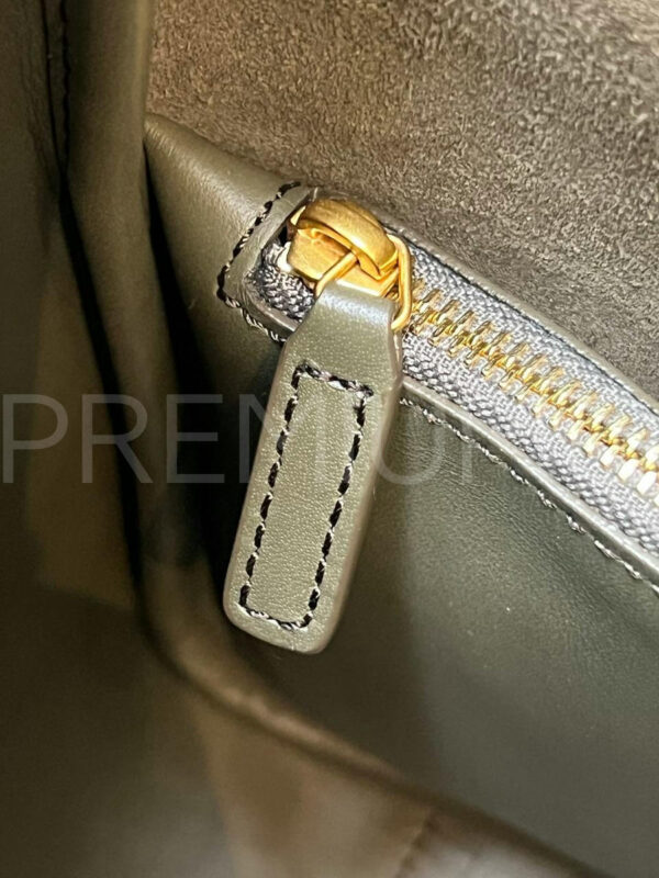 Yves Saint Laurent сумка PR761407 9