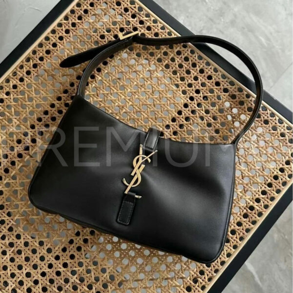 Yves Saint Laurent сумка PR500999 8
