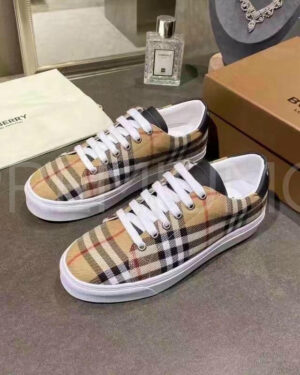 Burberry кеды PR869360
