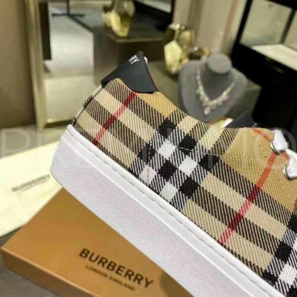 Burberry кеды PR869360 9