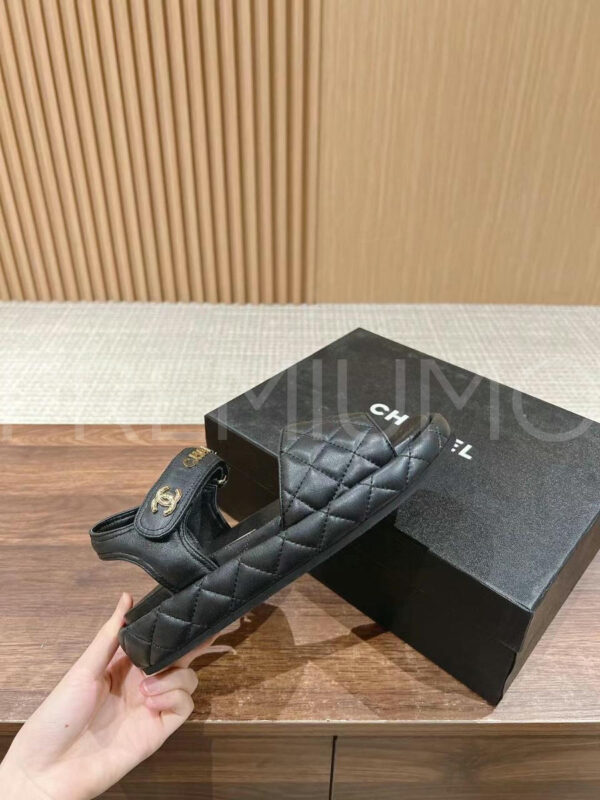 Chanel босоножки PR657963 4