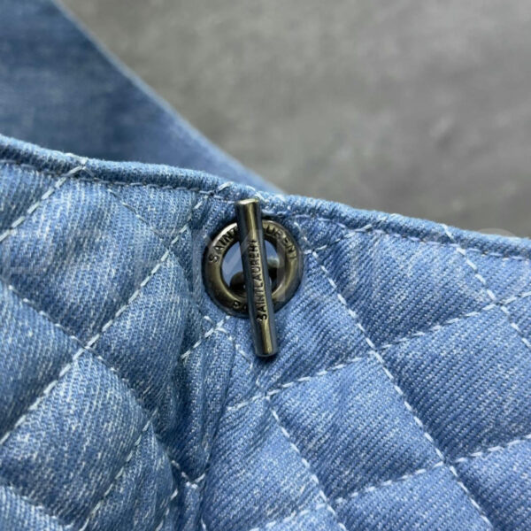 Yves Saint Laurent сумка PR688362 5