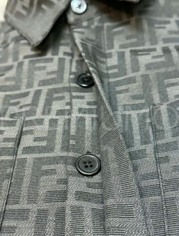 Fendi куртка PR677201 3