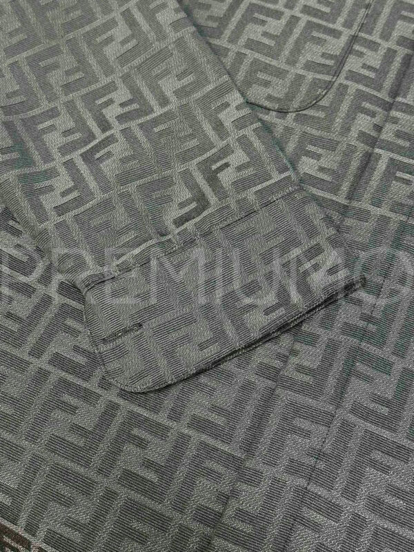 Fendi куртка PR677201 6