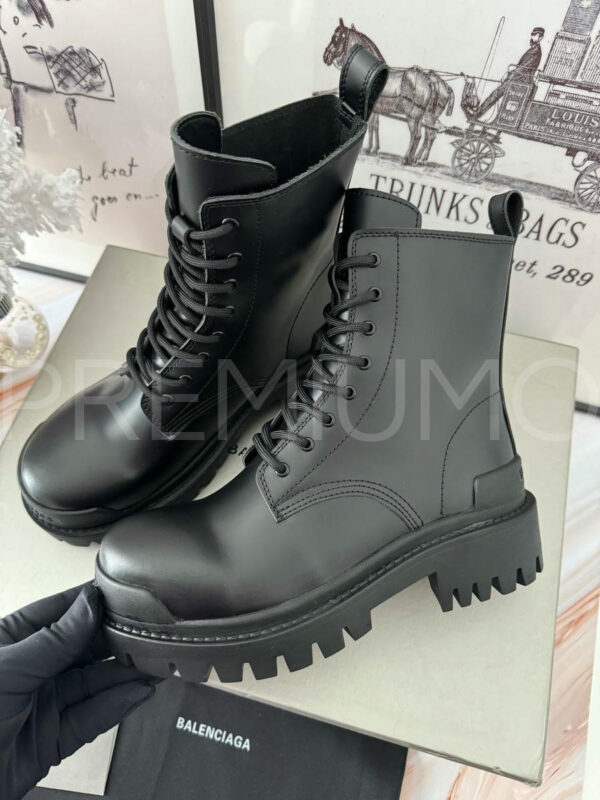 Balenciaga ботинки PR715877 2