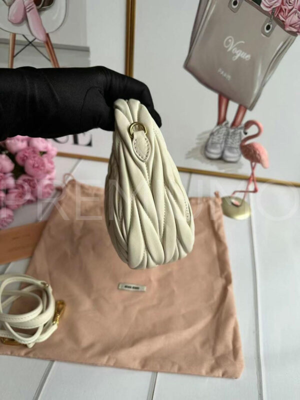 Miu Miu сумка PR605775 9