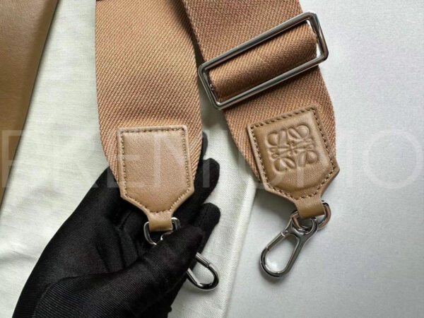 Loewe сумка PR868966 11