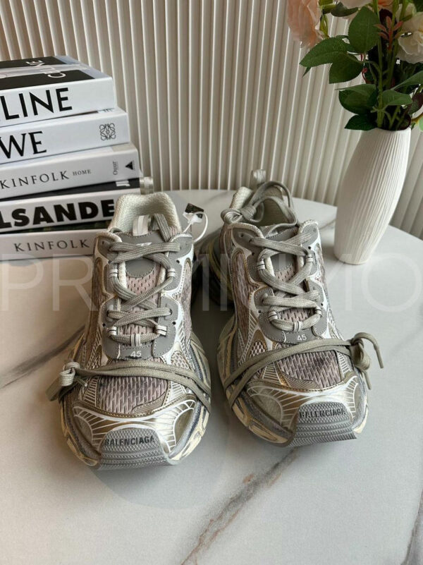 Balenciaga кроссовки PR956946 3