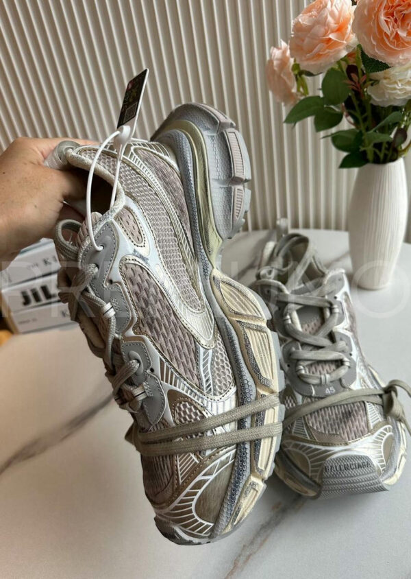 Balenciaga кроссовки PR956946 4