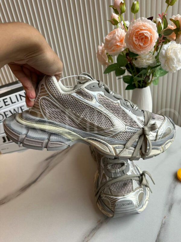 Balenciaga кроссовки PR956946 2