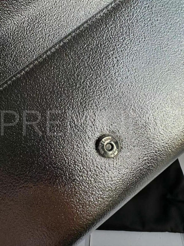 Yves Saint Laurent сумка PR938937 9