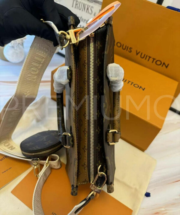 Louis Vuitton On The Go East West сумка PR626746 11