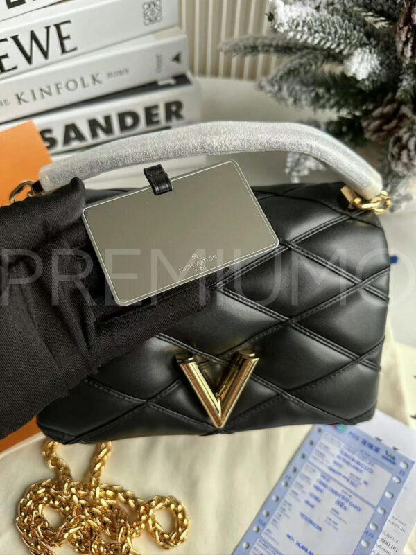 Louis Vuitton GO-14 MM сумка PR784985 40